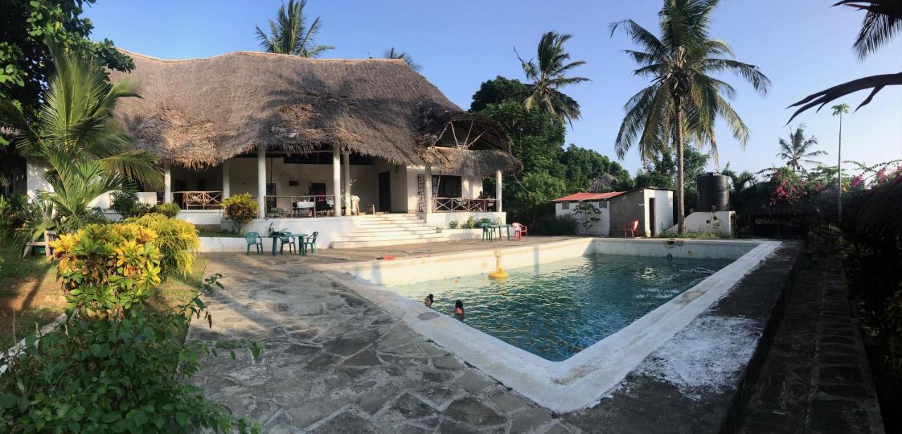 Travellers Inn Resort Malindi Kijiwetanga 外观 照片